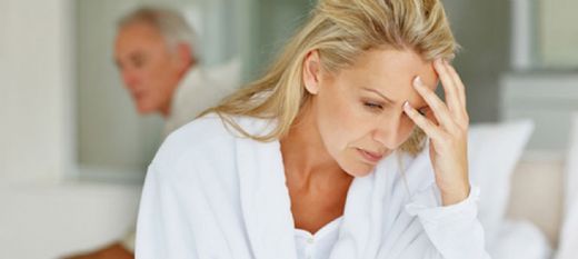 Menopozda Adet Görme Belirtileri ve Tedavisi