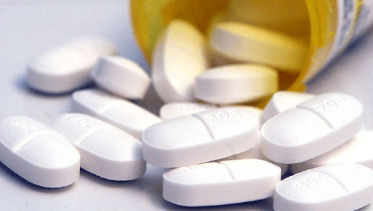 Menopoz İlaçları Kullanımı ve Faydaları Nelerdir?